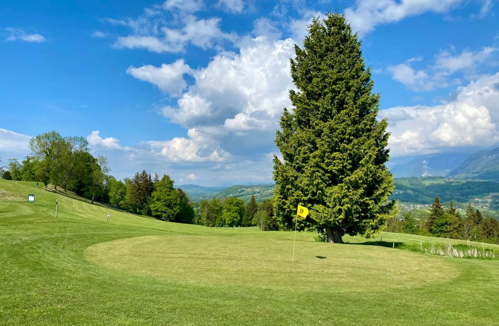 Venez découvrir le golf à Annecy au golf du Belvedere
