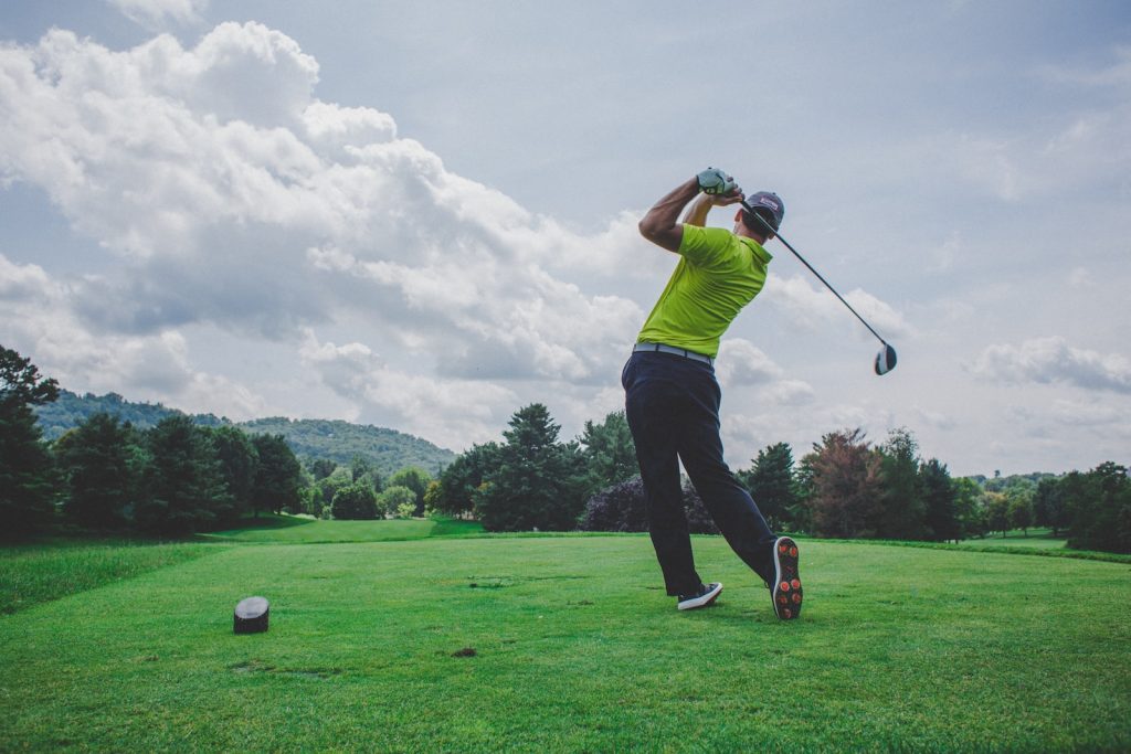 Quels sont les défauts du golfeur et comment les corriger ?