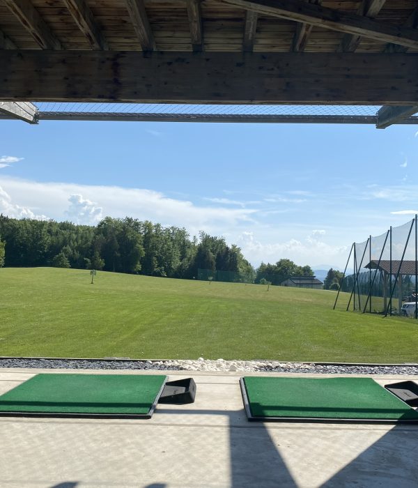 Golf-du-Belvedere-Le-practice.jpeg Golf-du-Belvedere-Le-practice.jpeg